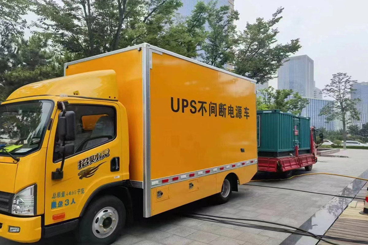 都兰发电机租赁施工现场